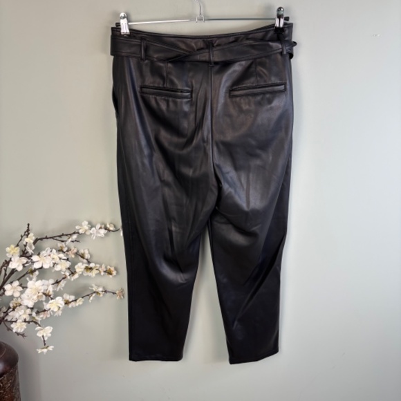 Loft Belted Slim Taper Faux Leather Pant Size 12 - Picture 5 of 5